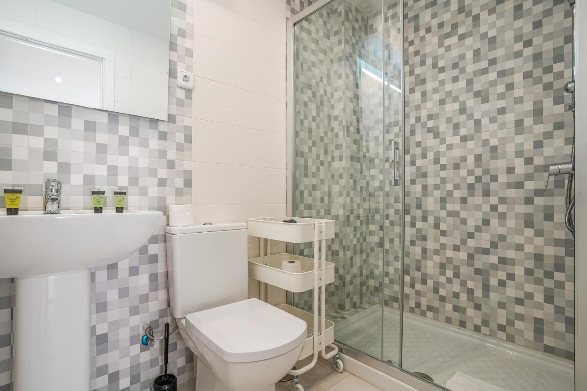 Modern Duplex-2Bedrooms 1.5Baths-Delicias Madryt Zewnętrze zdjęcie