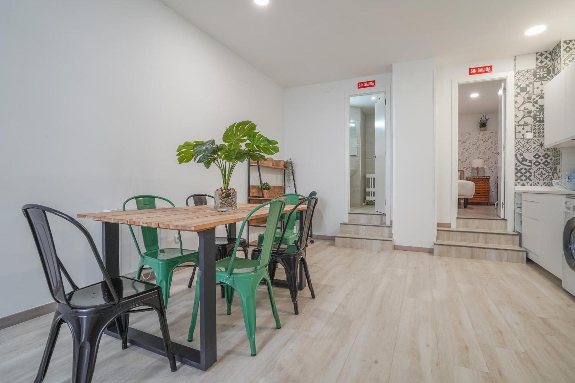 Modern Duplex-2Bedrooms 1.5Baths-Delicias Madryt Zewnętrze zdjęcie