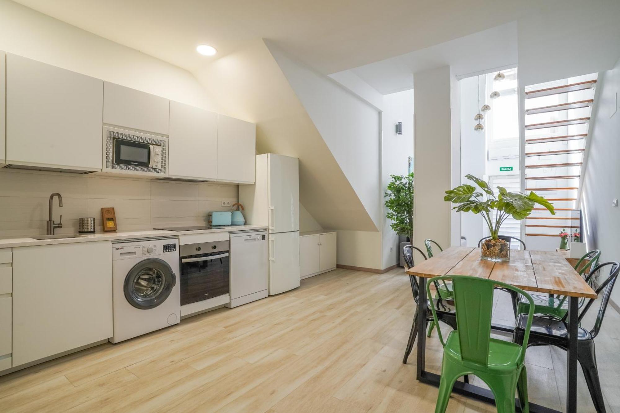 Modern Duplex-2Bedrooms 1.5Baths-Delicias Madryt Zewnętrze zdjęcie